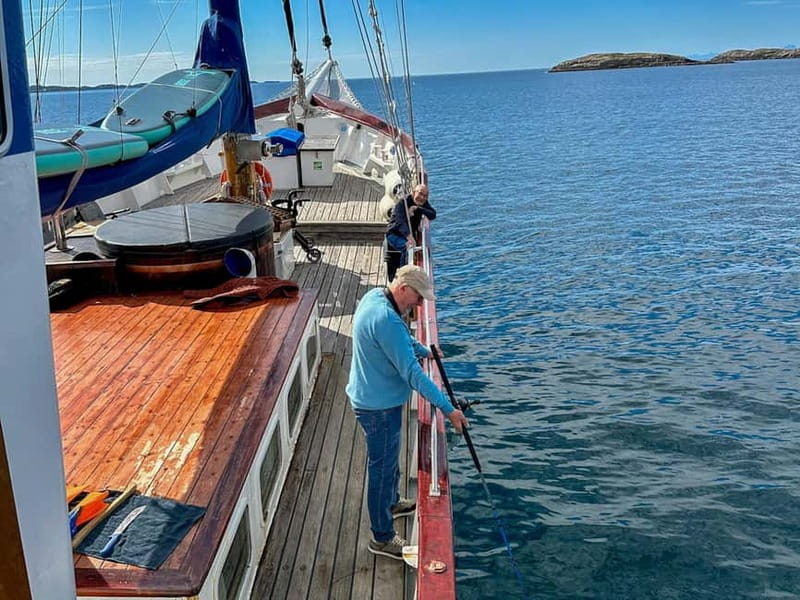 From Svolvær: Taste of Lofoten - Cultural Fishing Experience - Should you book the Taste of Lofoten experience?