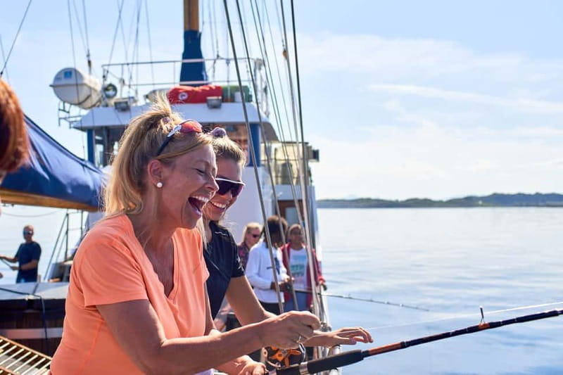 From Svolvær: Taste of Lofoten - Cultural Fishing Experience - Who will enjoy this most?
