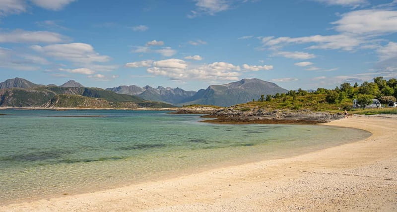 From Tromsø: Arctic Roadtrip: fjords tour with scenic picnic - The drive through Ersfjordbotn and Nordfjordbotn