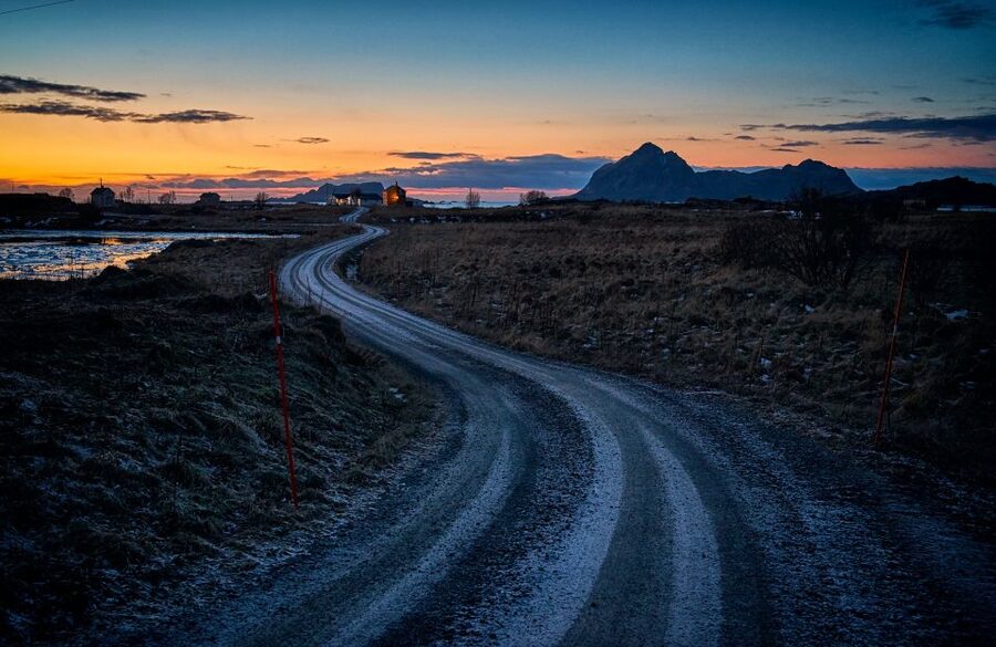 From Tromsø: Arctic Wildlife & Fjord Sightseeing Tour by Car - Key points to know before booking