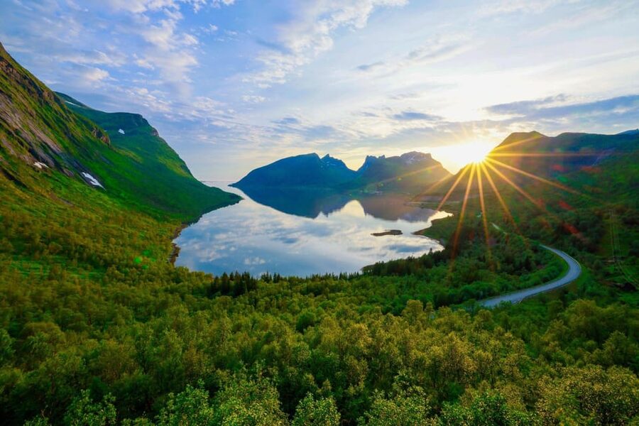 From Tromsø:(Chinese)Senja Day Trip - Botnhamn and the final Senja stop