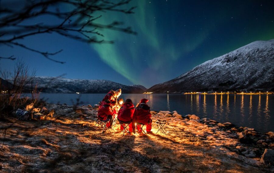 From Tromsø: Northern Lights Tour - Aurora portraits and photography help