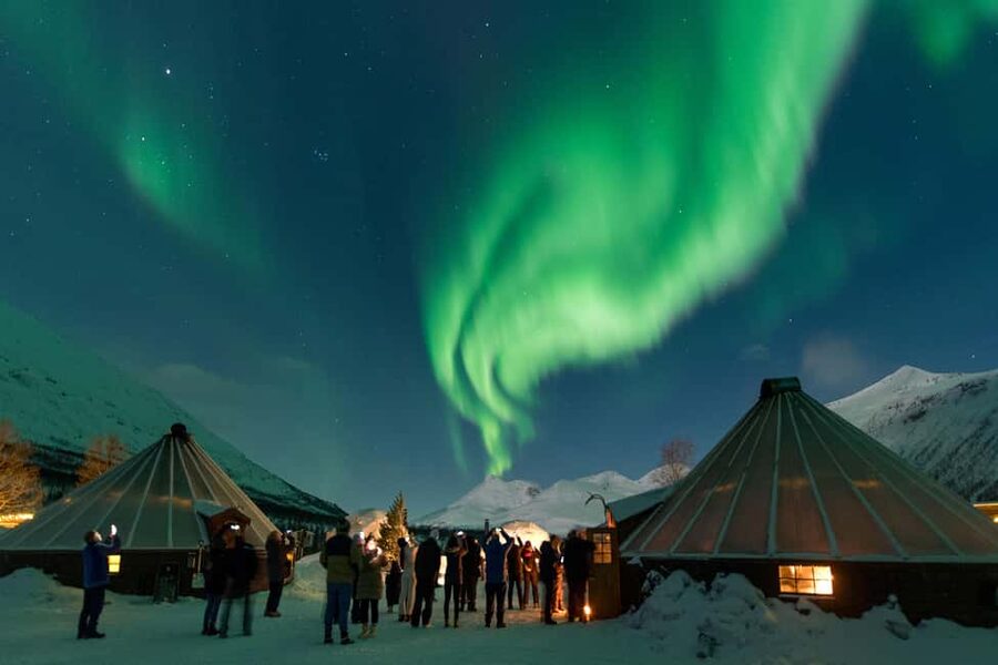 From Tromsø: Northern Lights Visit at Camp Tamok - Waiting for the Northern Lights