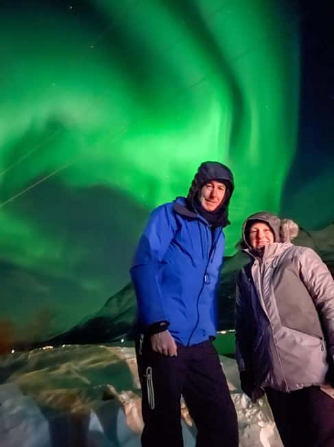 Full Night Magic of the Arctic Lights in Tromso - Photography help under a dark Arctic sky