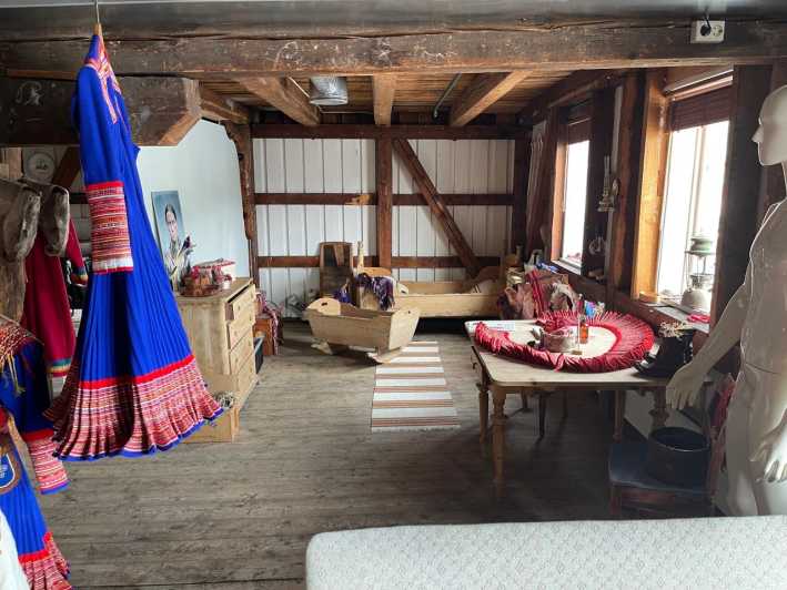 Full steam museum - Guided Sami Culture escursion - Fishing tools that tell a larger story