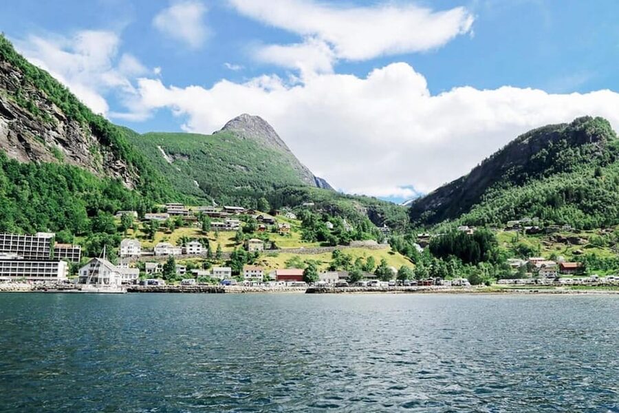 Geiranger Fjord Boat Tour with Waterfall Tasting - The first 15 minutes toward the Seven Sisters