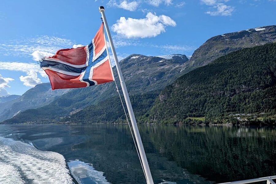 Geiranger Fjord Boat Tour with Waterfall Tasting - Ten minutes near the Seven Sisters