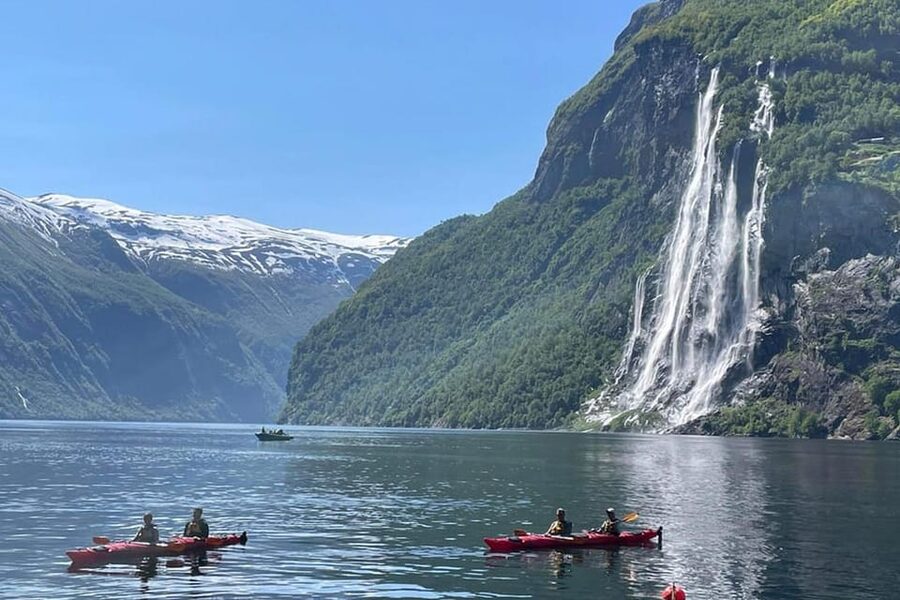 Geiranger Fjord Boat Tour with Waterfall Tasting - Twenty minutes at Friaren, the Suitor Waterfall