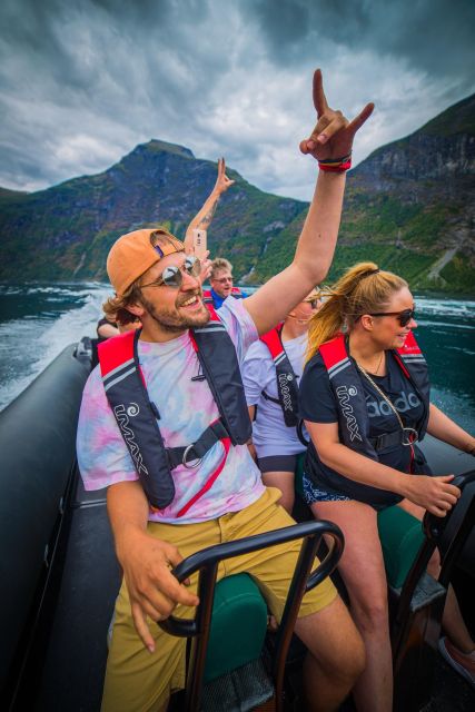Geiranger: Guided Geirangerfjord Boat Tour - Stories about farms, folklore, and local life