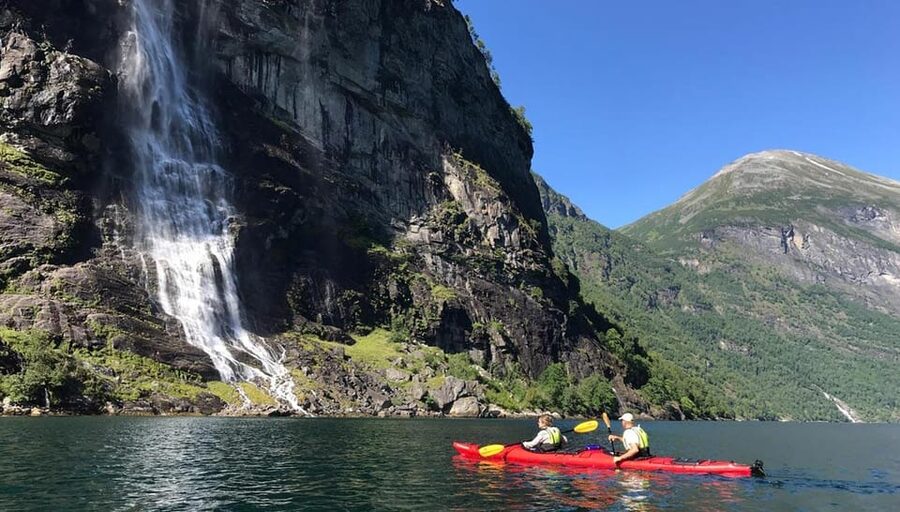 Geiranger: Kayak tour with guide - Rain, changing weather, and the honest trade-off