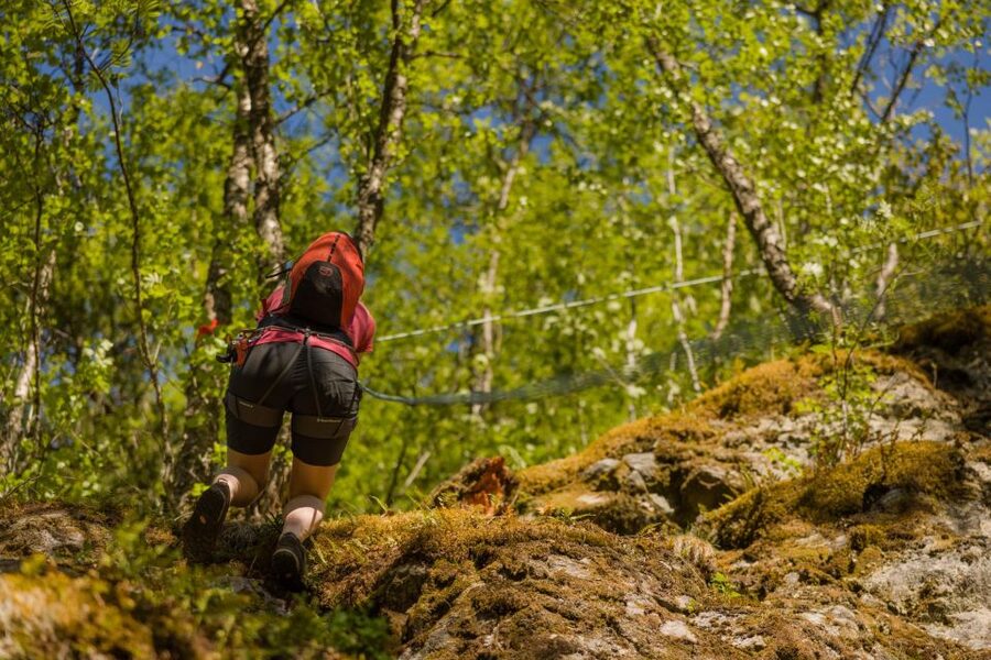 Geiranger: Rappelling tour with epic view - The climb begins beside Dynamite Waterfall