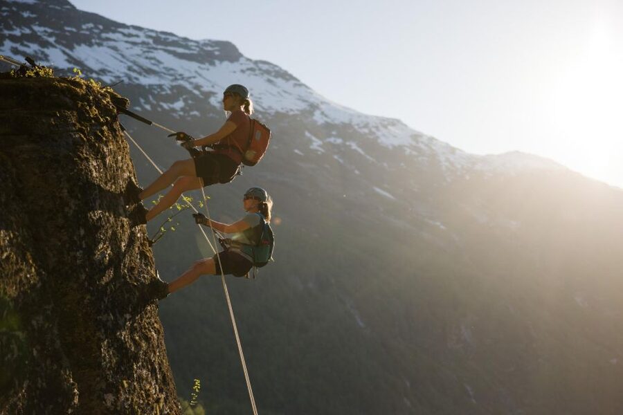 Geiranger: Rappelling tour with epic view - What the $146 price includes