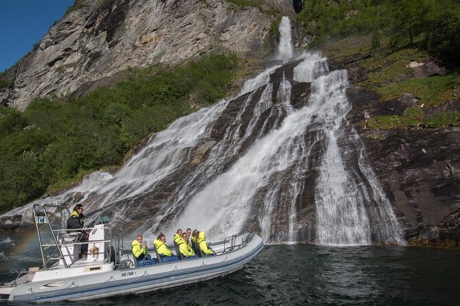 Geiranger: RIB Fjordsafari Geirangefjord - A guide-led trip, not just a boat transfer