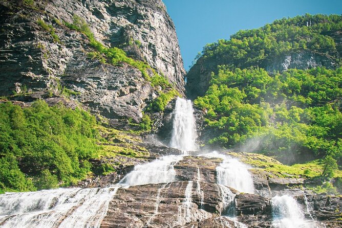 Guided Boat Tour in Geiranger - Who should book this RIB tour?