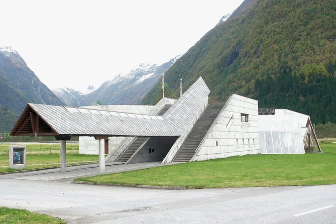 Guided Fjord & Glacier Tour - From BERGEN - Bøyabreen is the visual payoff