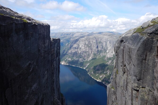 Guided hike to Kjerag and Kjeragbolten - Key points to know before you book