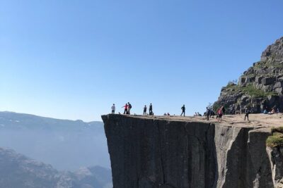 Guided hike to Pulpit Rock Preikestolen