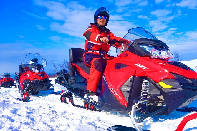 Guided Lyngen Alps Snowmobile Tour From Tromso - What to wear and pack for the ride