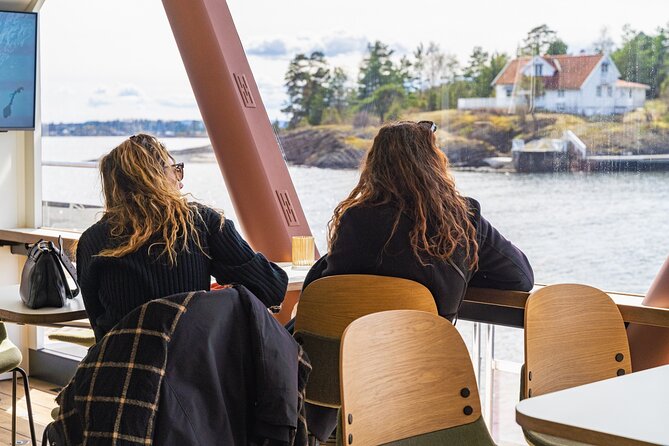 Guided Sightseeing Cruise on Oslofjord by Premium Silent Boat - Lighthouses, Nesodden, and the bathing houses