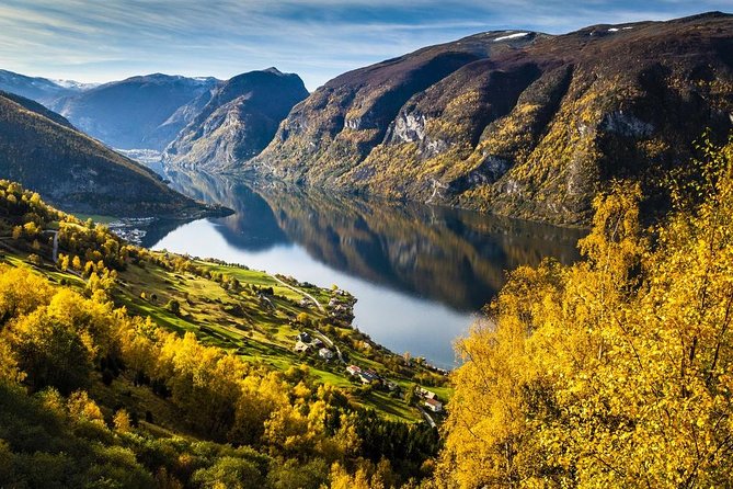 Guided tour - Viking Village, Nærøyfjord Cruise and Flåm Railway - What to eat, what to bring, and how to prepare