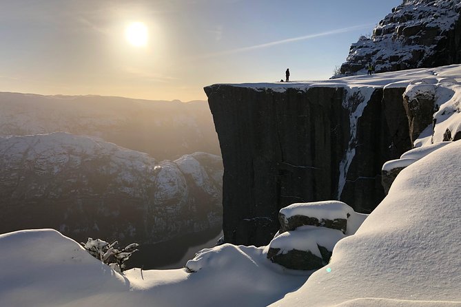 Guided winter hike to Pulpit Rock Preikestolen - Key points to know before booking