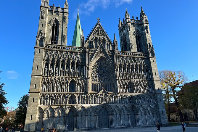 Half-Day Highlights of Trondheim by Bus and City Walk - Nidaros Cathedral deserves more than 30 minutes