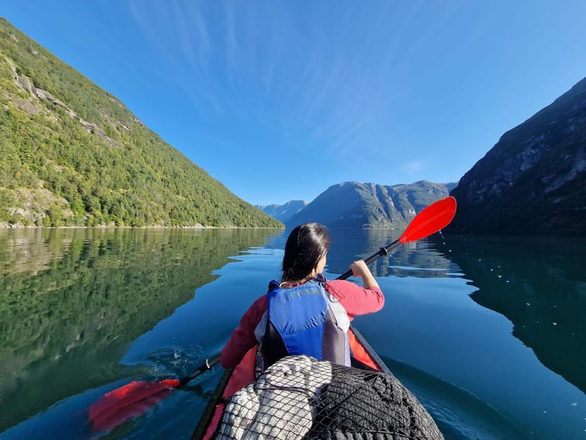 Hellesylt: Beginner-Friendly Fjord Kayaking Experience - Who should book this Hellesylt kayaking experience?