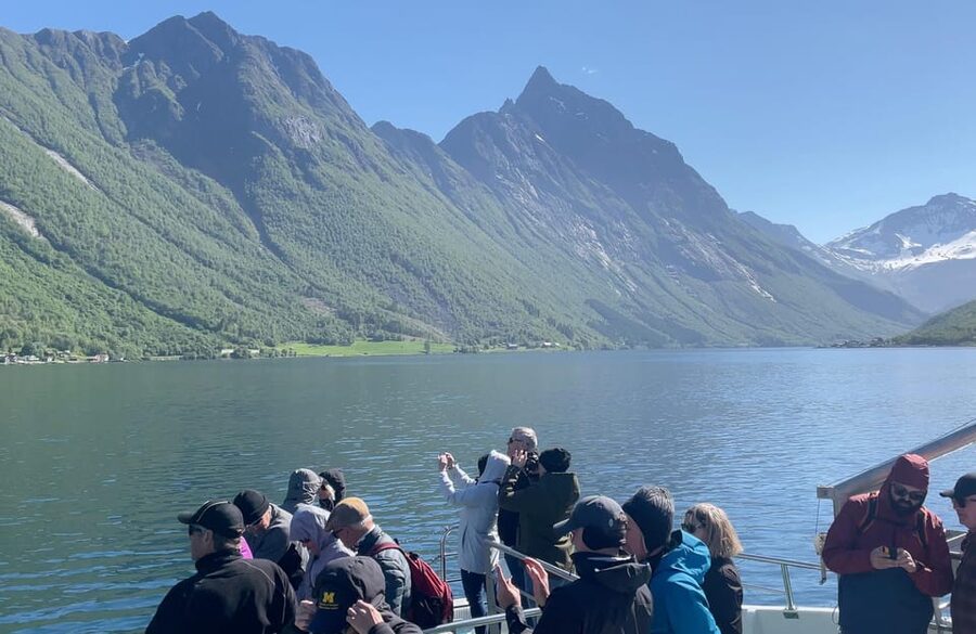 Hjørundfjord Fjord Cruise roundtrip from Ålesund - Watching the Sunnmøre Alps from the fjord