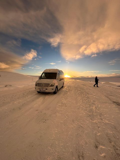 Honningsvåg: North Cape Winter Excursion with Entry Ticket - Who should choose this North Cape trip?