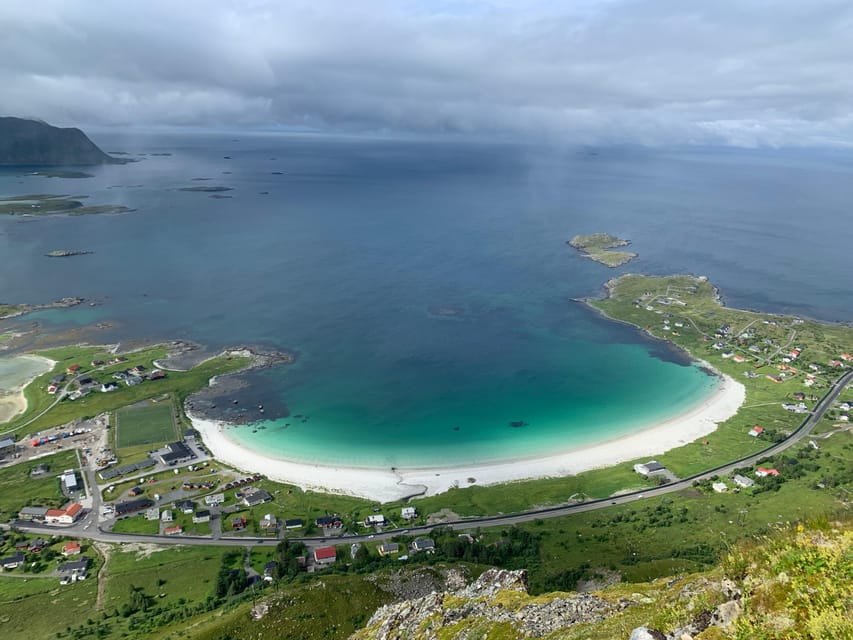 Leknes: 4 Hours Private Exclusive Car Sightseeing in Lofoten - The electric Mercedes eVito and group comfort