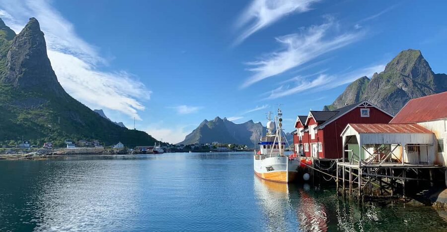 Leknes: 4 Hours Private Exclusive Car Sightseeing in Lofoten - Nusfjord, an old fishing village with real character