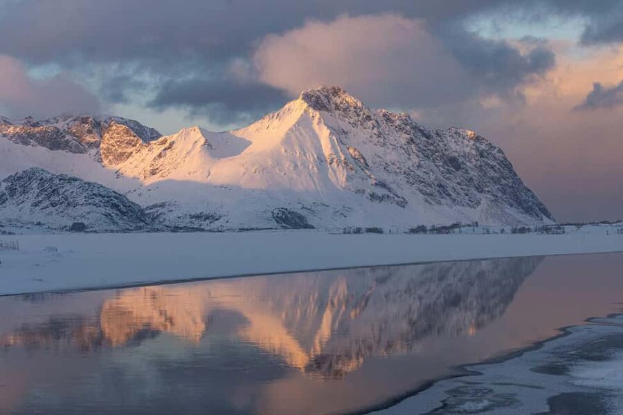 Lofoten: Half-Day Guided Tour with Photo Stops - Photo stops, weather, and what to pack