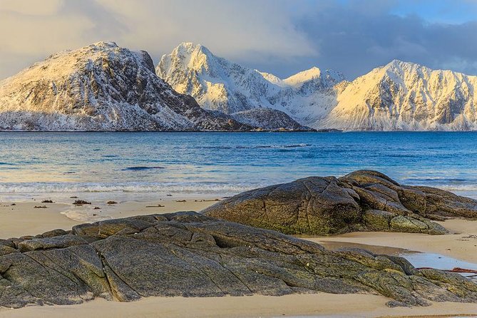 Lofoten Highlights Photo Tour - Henningsvær & Haukland - Gimsøy opens the view beyond the main stops