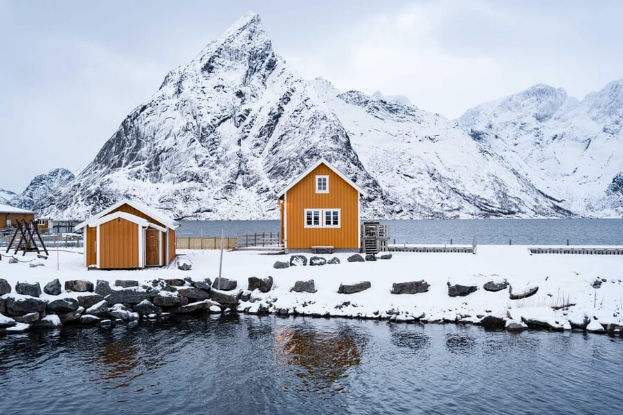 Lofoten: Reine, Hamnøy, and Skariskøya Photo Tour - What makes this Lofoten photo tour worth your day