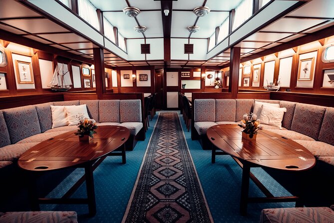 Luxury Northern Lights Yacht Cruise with Hot Tub from Tromsø - What happens when the northern lights do not appear