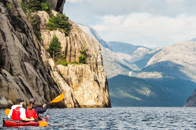 Lysefjord Kayak Safari - What the $203.07 price includes