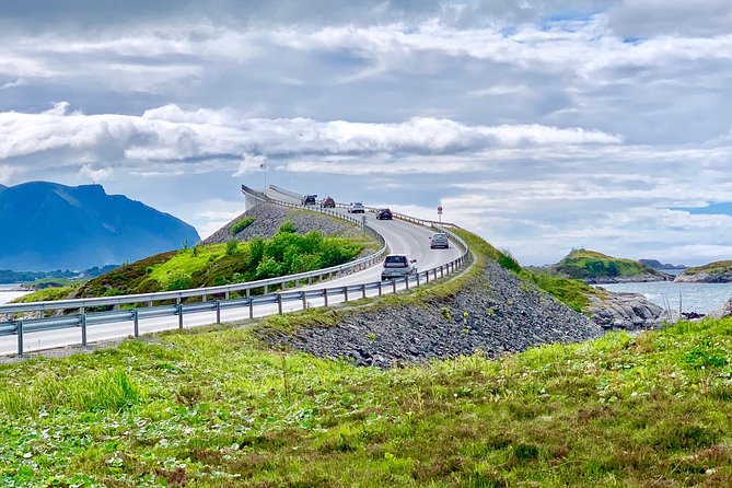 Molde - Atlantic Road Private Sightseeing tour - Varden offers the broadest view