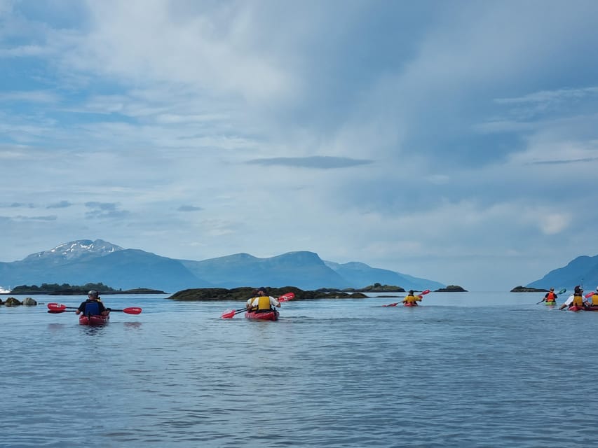 Molde - Guided kayak tour - What the equipment means for comfort
