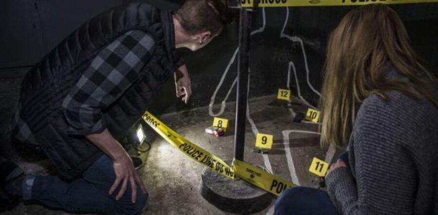 Molde: Serial Killer Escape Room Game - A murder mystery with a clear job to do