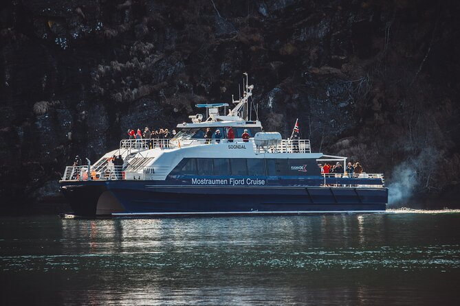 Mostraumen Fjord Cruise - the local operator - Weather, winter ice, and what to pack
