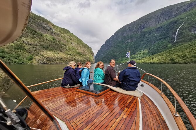Mostraumen Private Pontoon Cruise - My call: book it for privacy, not convenience