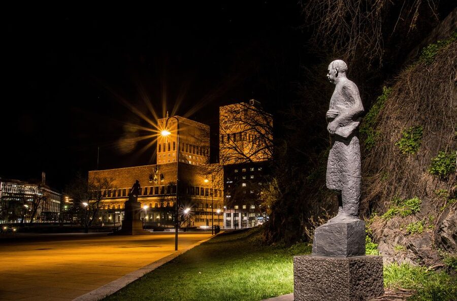 Myth and Legends Oslo Walking Tour - Kvadraturen brings the 17th century into view