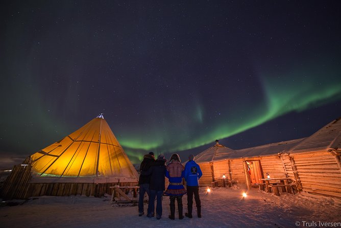 Night Reindeer Sledding with Camp Dinner and Chance of Northern Lights - Sámi culture through stories and joiking