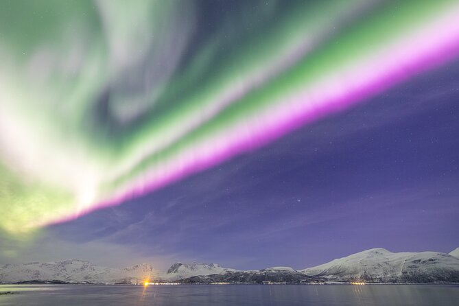 Northern Lights Adventure with Greenlander, 8 people max - Campfire dinner in the Arctic night