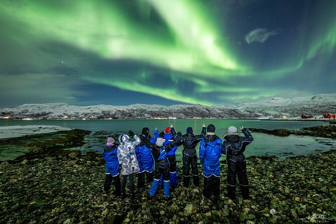 Northern Lights Adventure with Greenlander, 8 people max - What the $353 price includes