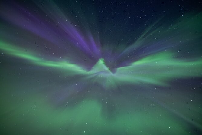 Northern Lights Expedition Tromsø - 6 people - Arctic Photo Guide - Warm food and winter equipment