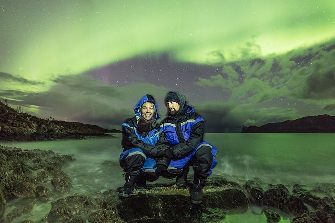 Northern Lights Private tour with your special ones - Greenlander - Campfire food, dinner, and hot drinks