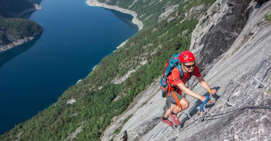 Odda: Full-Day Trolltunga Hiking, and Climbing Tour - The steep kilometer before the via ferrata