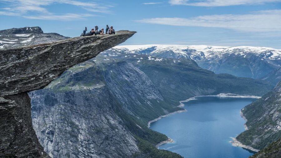 Odda: Full-Day Trolltunga Hiking, and Climbing Tour - Guides who add value to a demanding day