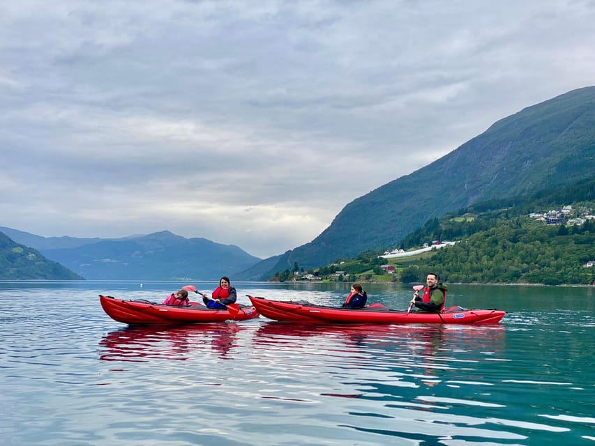 Olden: Experience Beginner-friendly Fjord Kayaking - Paddling into Nordfjord at an easy pace